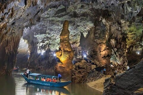 Hue: 2 Days Adventure to Phong Nha–Ke Bang National Park and DMZ