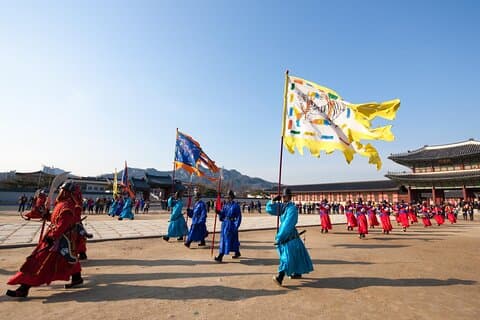 Seværdigheder i nærheden af Gyeongbok Palace Bukchon og Gwangjang Market
