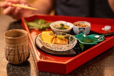 Tour gastronómico Michelin de Osaka Experiencia Kaiseki y platos locales