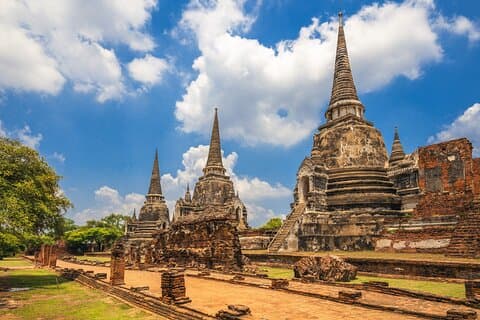 Visite privée d'Ayutthaya au départ de Bangkok : Temples, Ruines & Histoire