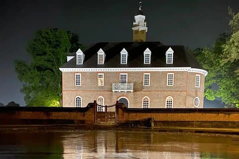 Espíritos Esquecidos do Passado Williamsburg Ghost Tour