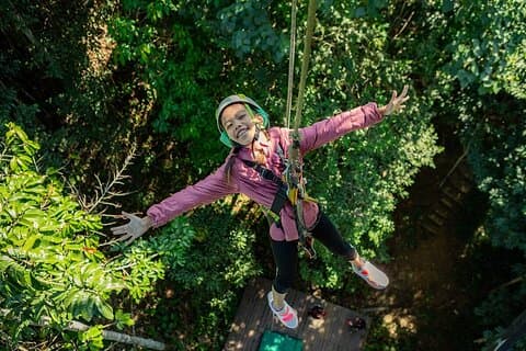 Chiang Mai Sky Hawk Zipline äventyr i djungeltak