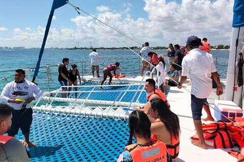 Privé zeilcatamaran naar Isla Mujeres vanuit Playa del Carmen