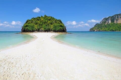 Beat the Rush Early Bird 7 Island & Railay Longtail Boat Tour