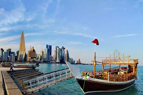 Halve dag privé stadstour door Doha met traditionele Dhow-bootcruise