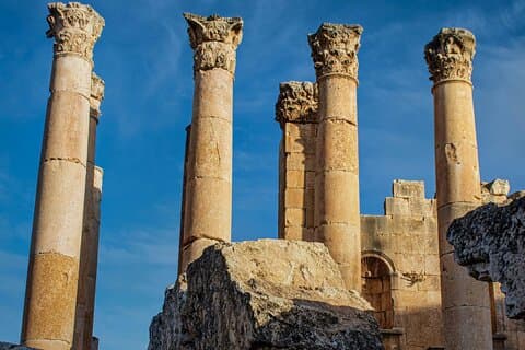 Private Full-Day Dead Sea & Jerash Tour from Amman or Airport