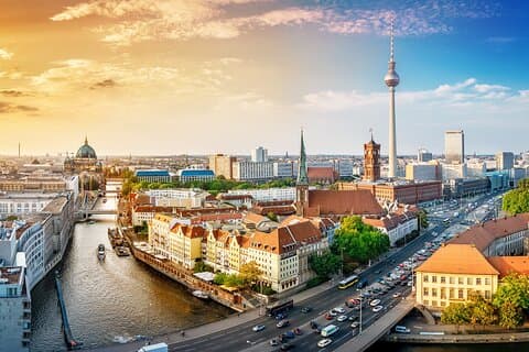 Private Direct Transfer From Hamburg to Berlin, English Speaking Driver