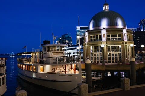 Boston Ghost Tour com a Classic Harbor Line Boston