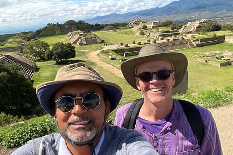 Monte Alban Bike Tour: storia, cultura e paesaggi.