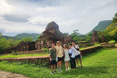 MY SON SUNRISE - EARLY MORNING TOUR From HOI AN or DA NANG CITY