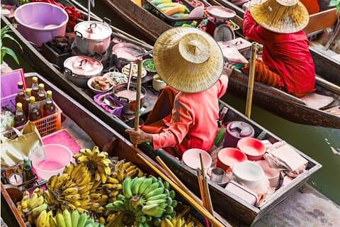 Private Tour to Maeklong Railway Market and Floating Market