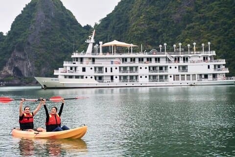 Paradise Elegance 5 - Estrela Ha Long Bay Cruise – 2D1N com varanda