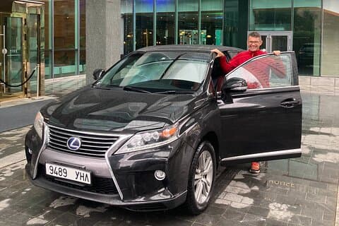 Ulaanbaatar: Chinggis Khaan Airport (UBN) Taxi Transfer 24/7
