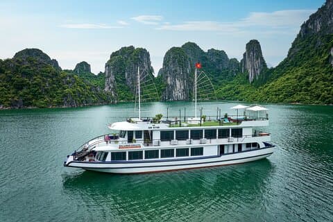 Halong Bay Day Cruise von Hanoi : Sonata Cruise & Scenic View