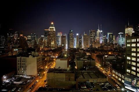 NY Crime Self Guided City Tour of the Most Infamous Scandals