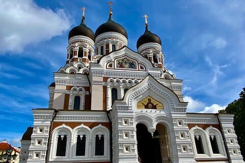 Tour a pie por la ciudad vieja de Tallin con concierto de órgano