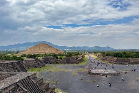 Pyramids of Teotihuacan without tourist shops