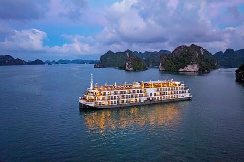 Tour compartido en crucero Indochine 2D1N en Halong y la bahía de Lan Ha