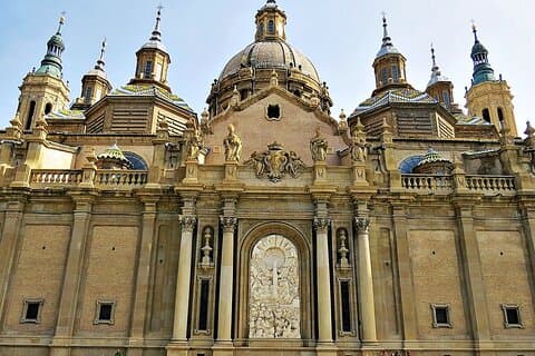 Zaragoza helgedagstur fra Barcelona