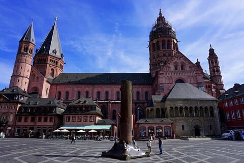 Excursão privada Mainz Dom com transporte