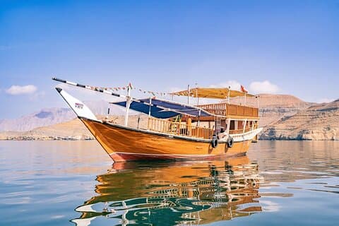 Hoteller i nærheden af Khasab Musandam Dhow Cruise Dolphin Watching and Snorkeling