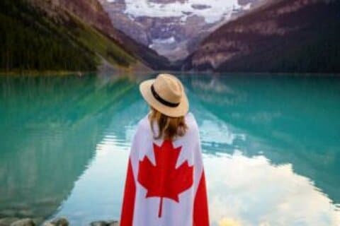 Tour del lago Louise e Moraine da Calgary con soste panoramiche