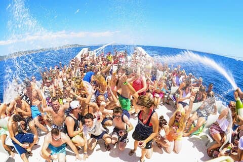 Punta Cana Fiesta in Catamaran for Adults Free Drinks