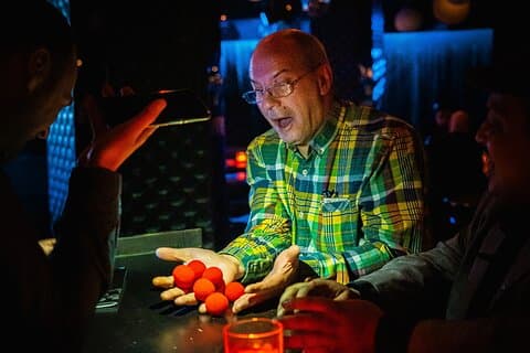 Magic Shows in English at Sofia