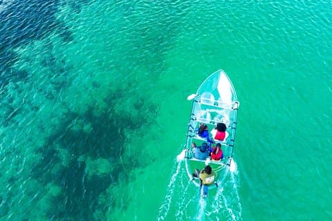 Snorkling i Clear Boat Tour i Grand Turk w / Island Lunch
