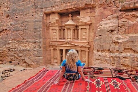 Private Guided Day Trip to Petra from Amman or Queen Alia Airport