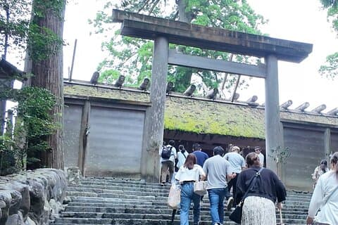 Ise Jingu Shrine Pilgrimage and Meoto Iwa Bus Tour