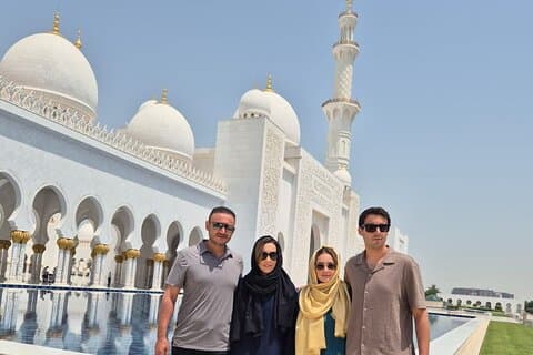 Abu Dhabi Stadtrundfahrt von Dubai mit Grand Mosque Express Eintritt