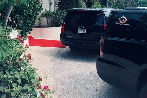 タークス・カイコスでのプライベート送迎