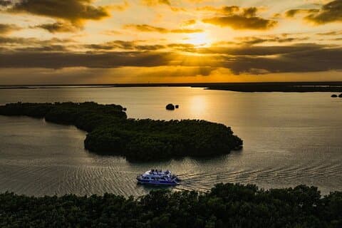 Cancun Lagoon Sunset Experiência