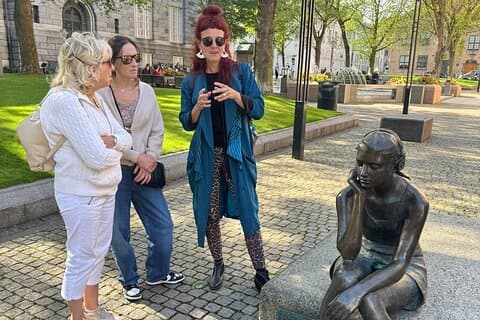 Oslo City Walk with Passionate Founder, compartilhado / privado (Inglês)