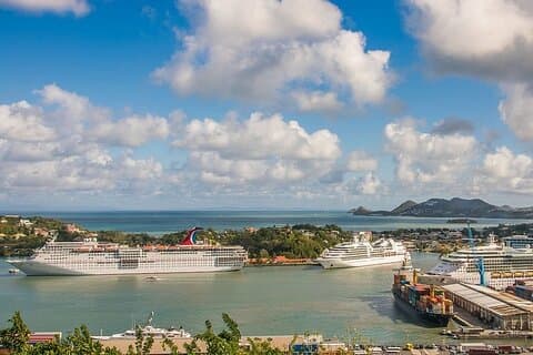Castries till Marigot Bay 3 timmars Land och Sea Tour