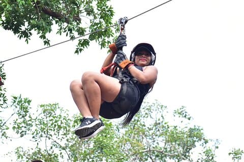 Zipline, ATV & Cenote Adventure no reino da selva