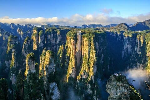 4-Day Private Zhangjiajie Tour: Avatar Mountains & Glass Bridge