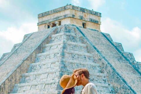 Chichen Itza Tour med Cenote Simma och Valladolid Besök