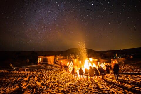 Agafay Desert Alles In Een Quad Fietsen Camel Ride en Diner Show