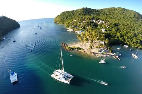 Visita guiada a la bahía de Marigot con degustación de ron y Doolittle en Santa Lucía