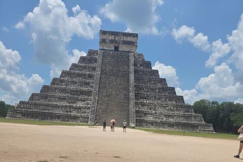 Chichen Itza-dagstur med morgenmad og drikkevarer inkluderet