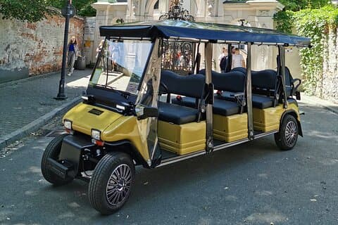 Krakow: Guided Sightseeing Tour by golf cart/buggy