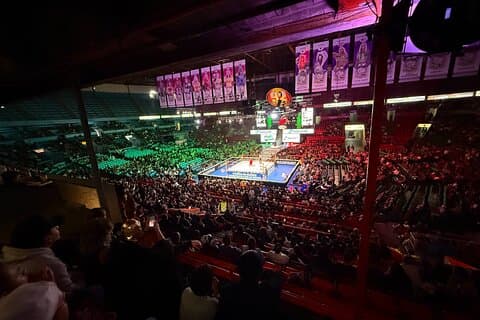 ルチャリブレスペシャルフライデーナイトショーバルコニー席
