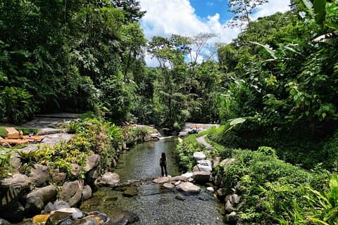 Une journée d'aventure à Arenal 1968 et Manantiales