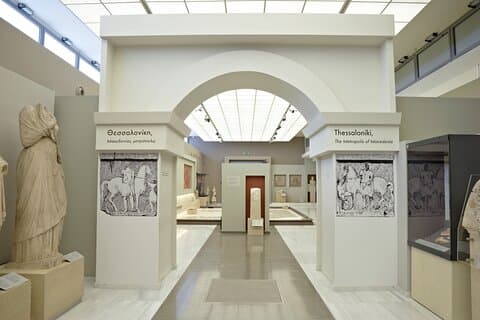 Esplora i musei storici di Salonicco Tour privato