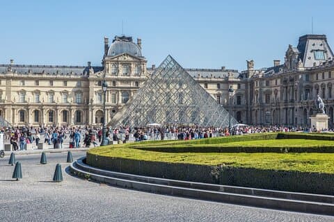 Paris Museum Pass 2, 4 a 6 días Acceso a atracciones emblemáticas