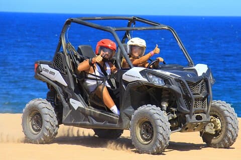 Zij aan zij avontuur in Los Cabos UTV Experience