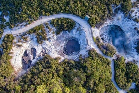 Wai-O-Tapu & Wai Ariki Hot Springs Tour met kleine groep in Auckland