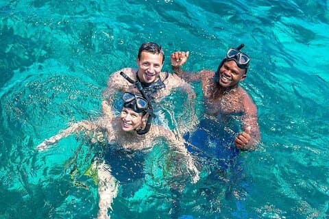 Safari Blue Zanzibar - Seafood Lunch, Sandbank & Hotel Transfer